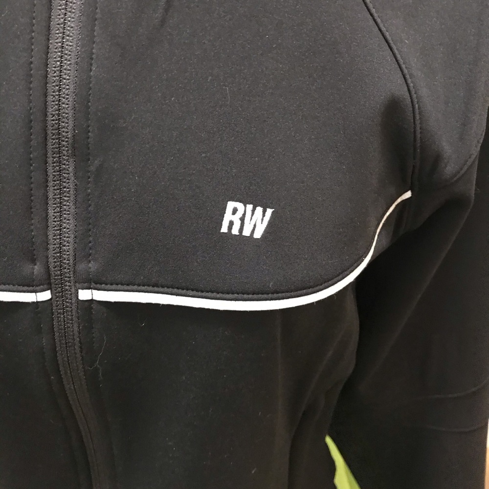 Ladies Soft Shell Windstopper Jacket. Size Med. - image 4